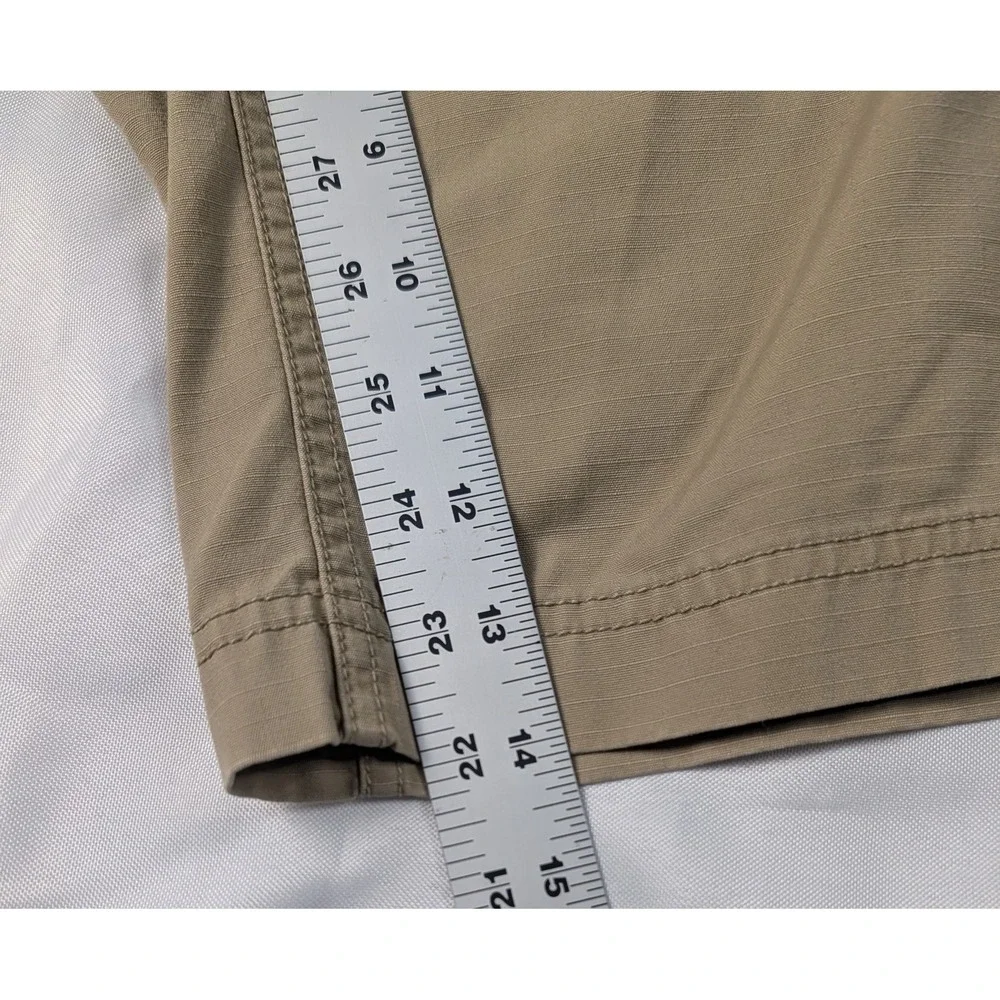The North Face Mens Cargo Shorts Size 40 Tan Khaki Hiking Outdoor Flat Front